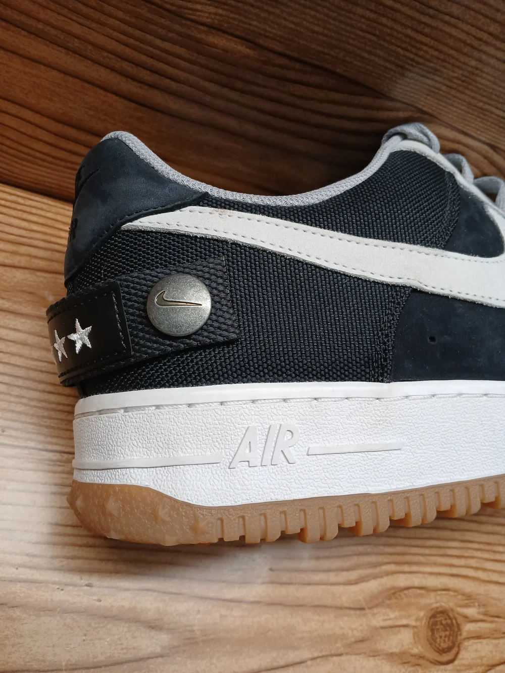 Nike Airforce 1 Men's Black and White Low-Top Sneaker